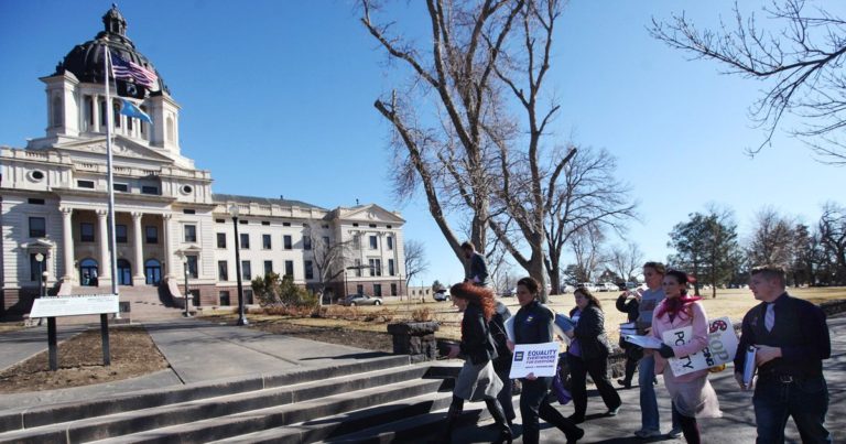 BREAKING: South Dakota Rejects Gov. Noem’s Changes, Kills Anti-Trans Sports Bill – Human Rights Campaign