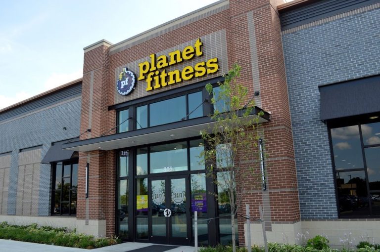 Planet Fitness’s CEO supports anti-LGBT politicians. What happened to ‘judgement-free’? – LGBTQ Nation