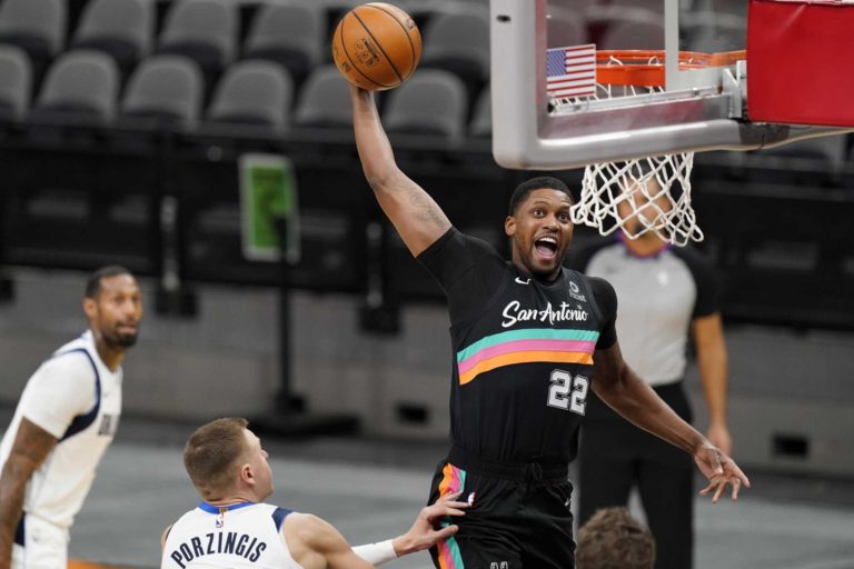 Spurs’ Rudy Gay finds new life as a role player – San Antonio Express-News