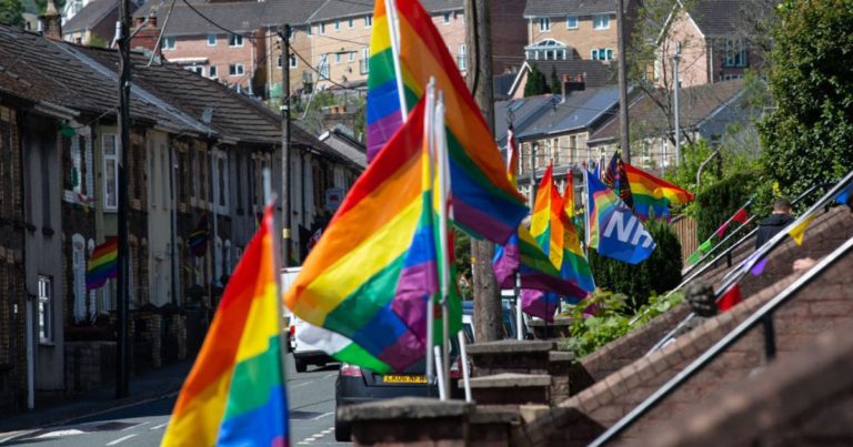 The Pandemic Is Easing. Give The ‘NHS Rainbow’ Back To The LGBT Community – HuffPost UK