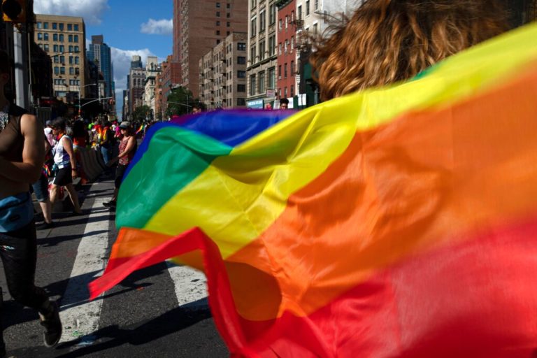 1 in 6 Gen Zers identify as LGBT: Gallup poll – KXAN.com