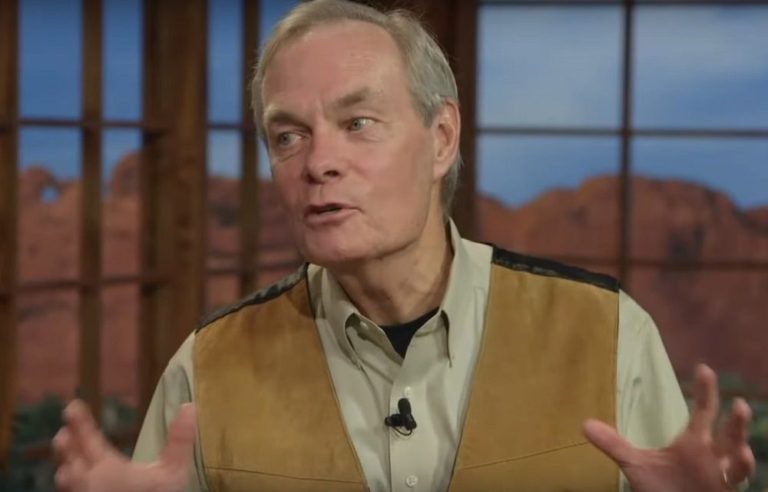 Anti-LGBTQ televangelist says gay people need warning labels on their foreheads – LGBTQ Nation