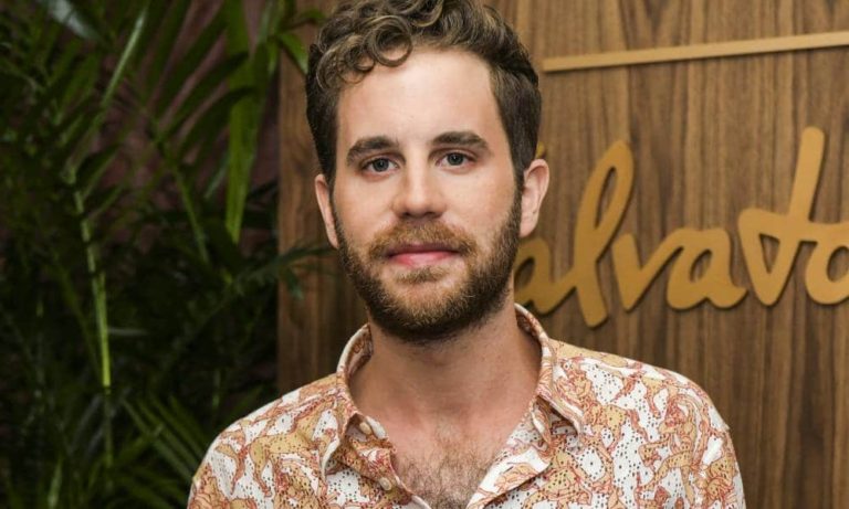 Ben Platt thinks queer roles should go to queer actors – PinkNews