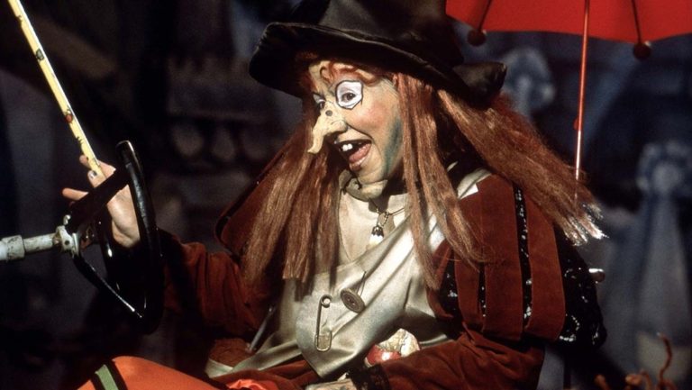 Billie Hayes, Witchiepoo on ‘H.R. Pufnstuf,’ Dies at 96 – Hollywood Reporter