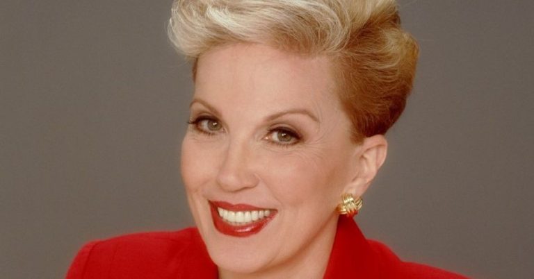 Dear Abby: Should man tell wife of 25 years that he’s been gay all along? – Chicago Sun-Times