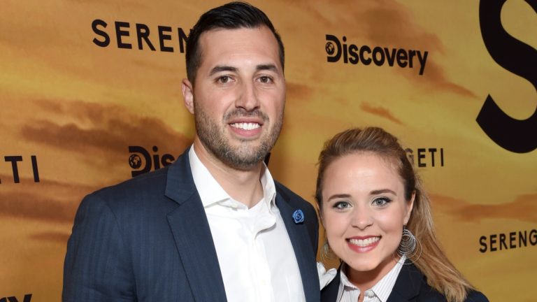 Jeremy Vuolo’s Latest Fashion Choice Has Fans Doing A Double Take – The List