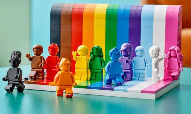 Lego launches first-ever LGBT+ set to show kids ‘everyone is awesome’ – Yahoo Eurosport UK