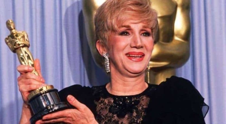 Oscar-winning `Moonstruck` actress Olympia Dukakis dies at 89 – WION