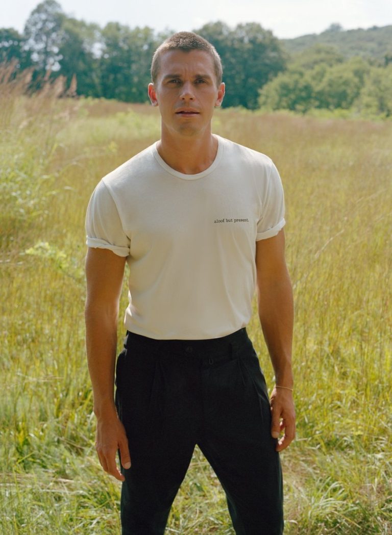 Queer Eye’s Antoni Porowski release first fashion collection with J Brand – attitude.co.uk