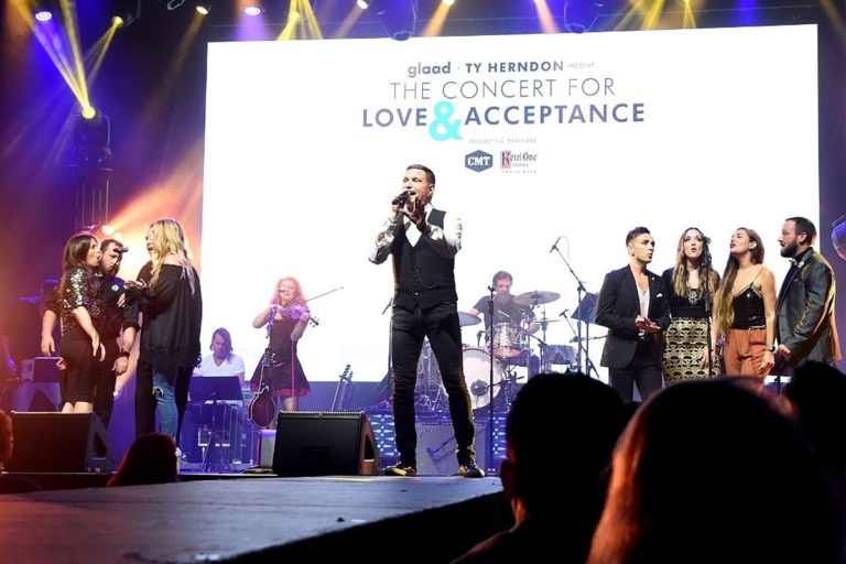 Ty Herndon Announces His 2021 Concert for Love and Acceptance – Taste of Country