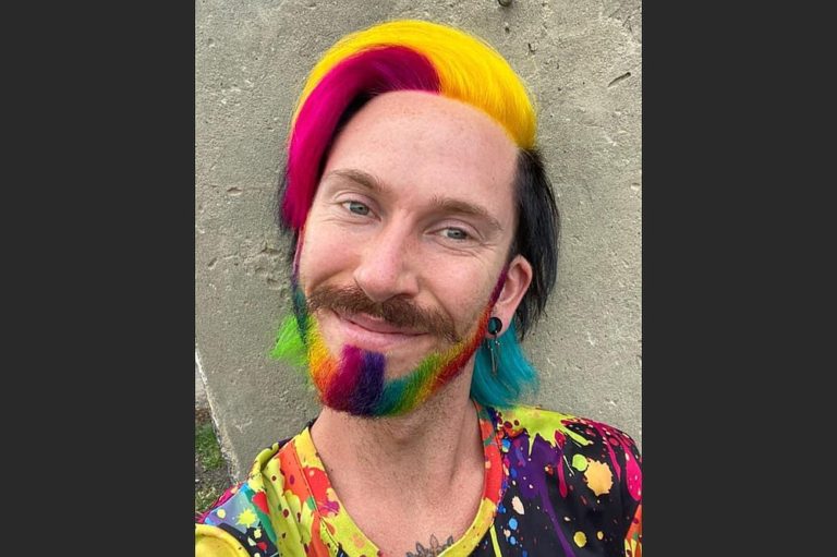 Volunteers paint targeted gay man’s house in rainbow stripes – Northwest Arkansas Democrat-Gazette