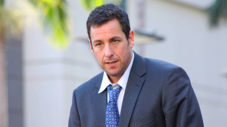 Watch Adam Sandler hoop on Long Island in a pink polo shirt – Yardbarker