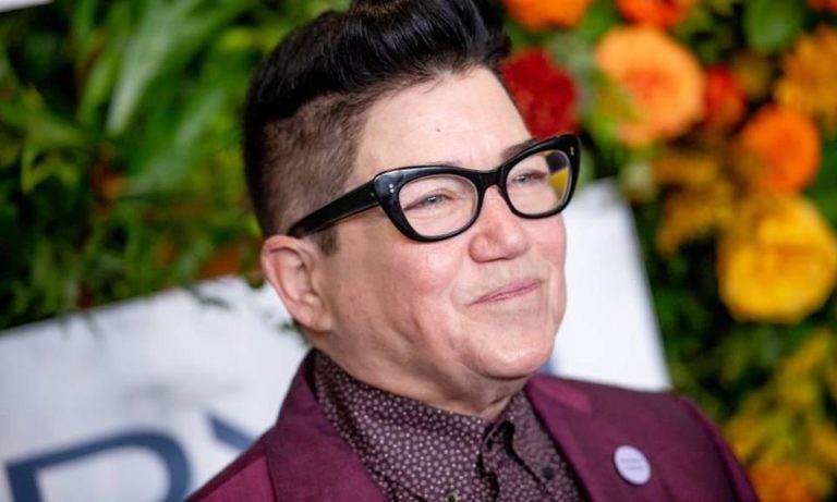 Orange Is the New Black star Lea DeLaria hospitalised after ‘major gay-bashing’, aged 24 – Yahoo Eurosport UK