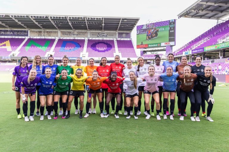 Orlando Pride captain Ashlyn Harris leads team in supporting trans children – Orlando Sentinel