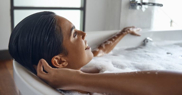 Struggling to Fall Asleep? These Soothing Bath Soaks Will Help You Unwind – POPSUGAR